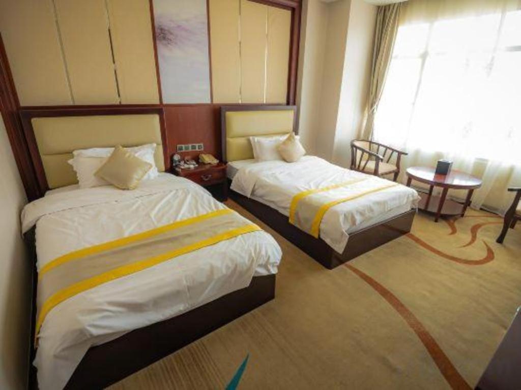 Grand Szechuan Hotel Vientiane Exterior photo