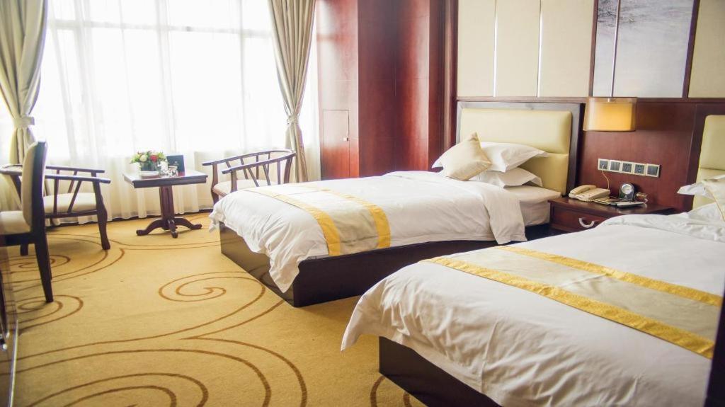 Grand Szechuan Hotel Vientiane Exterior photo