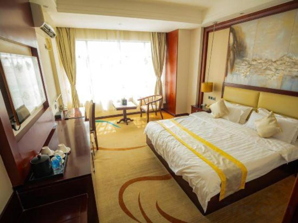 Grand Szechuan Hotel Vientiane Exterior photo